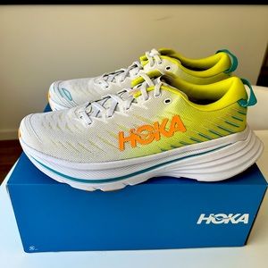 HOKAs Mens Bondi X’s! Lightly used.
